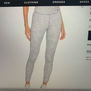 One 7/8 Mini Leopard Tight Nike Leggings